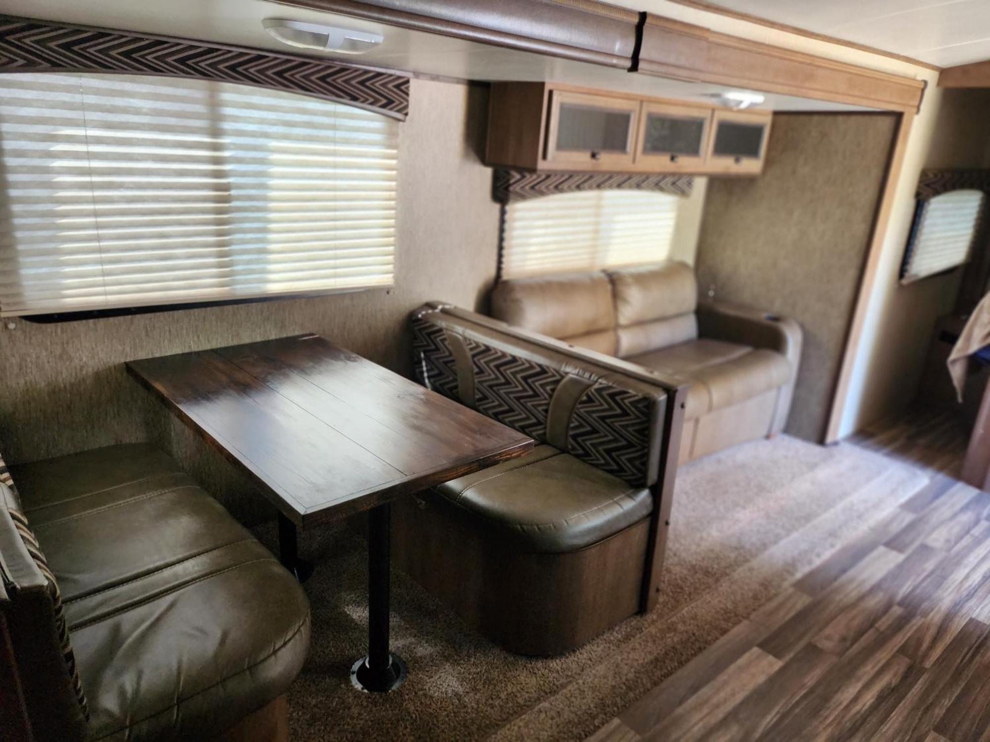 Noah'S Ark Campground Revelstoke Exterior foto